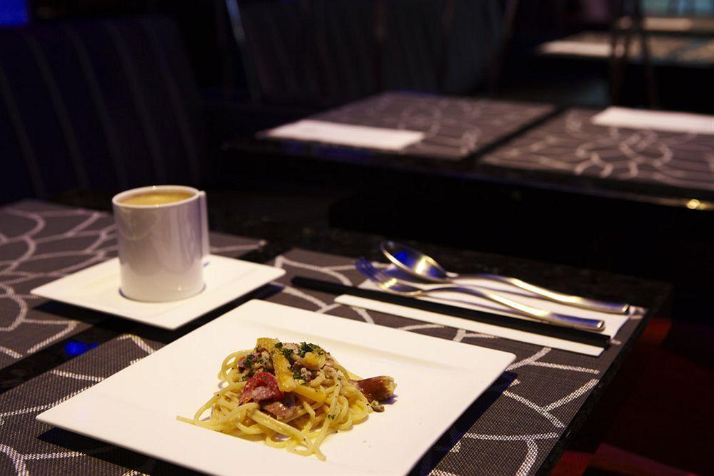 The Tango Hotel Taipei Changan Bagian luar foto