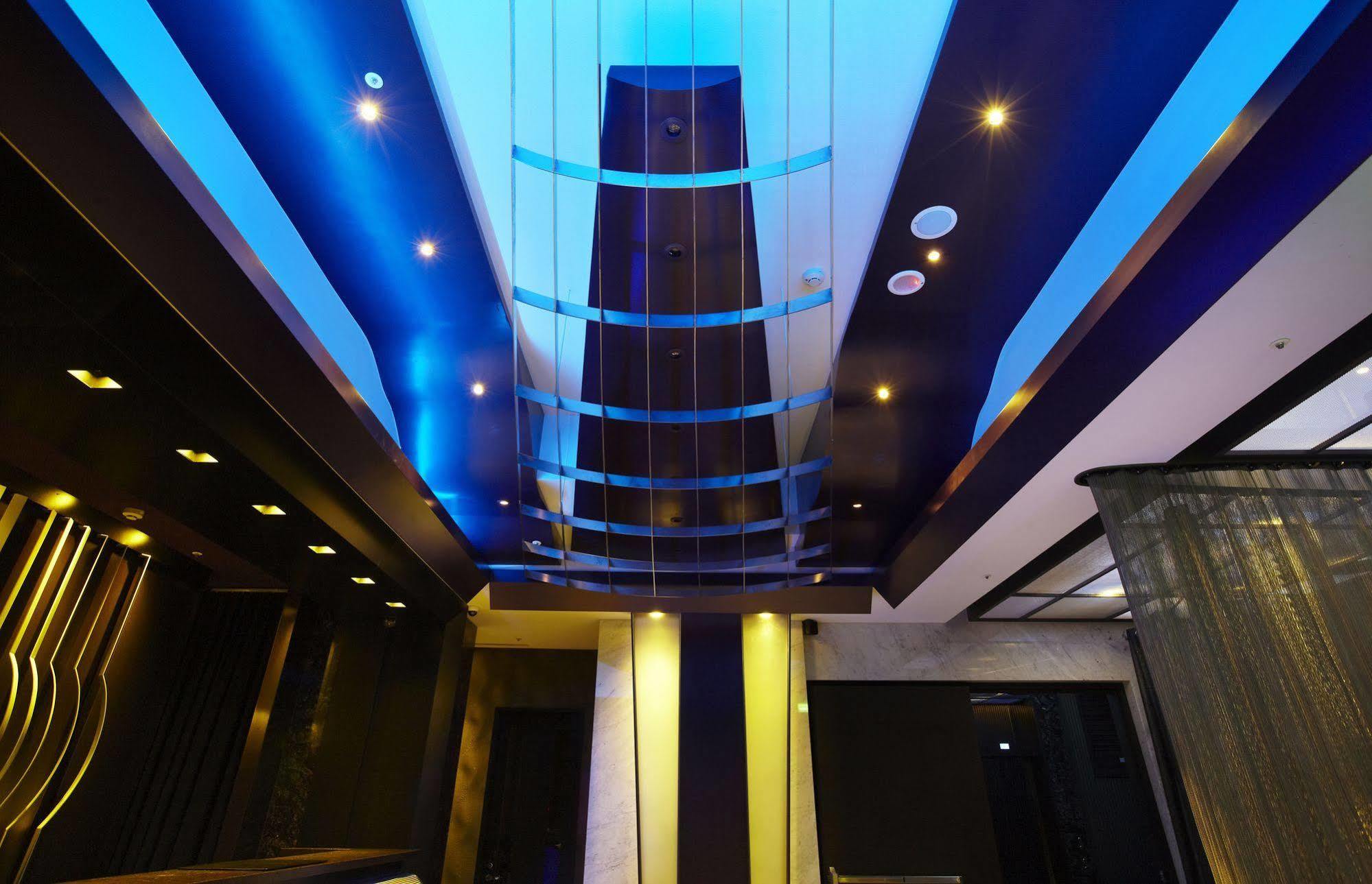 The Tango Hotel Taipei Changan Bagian luar foto