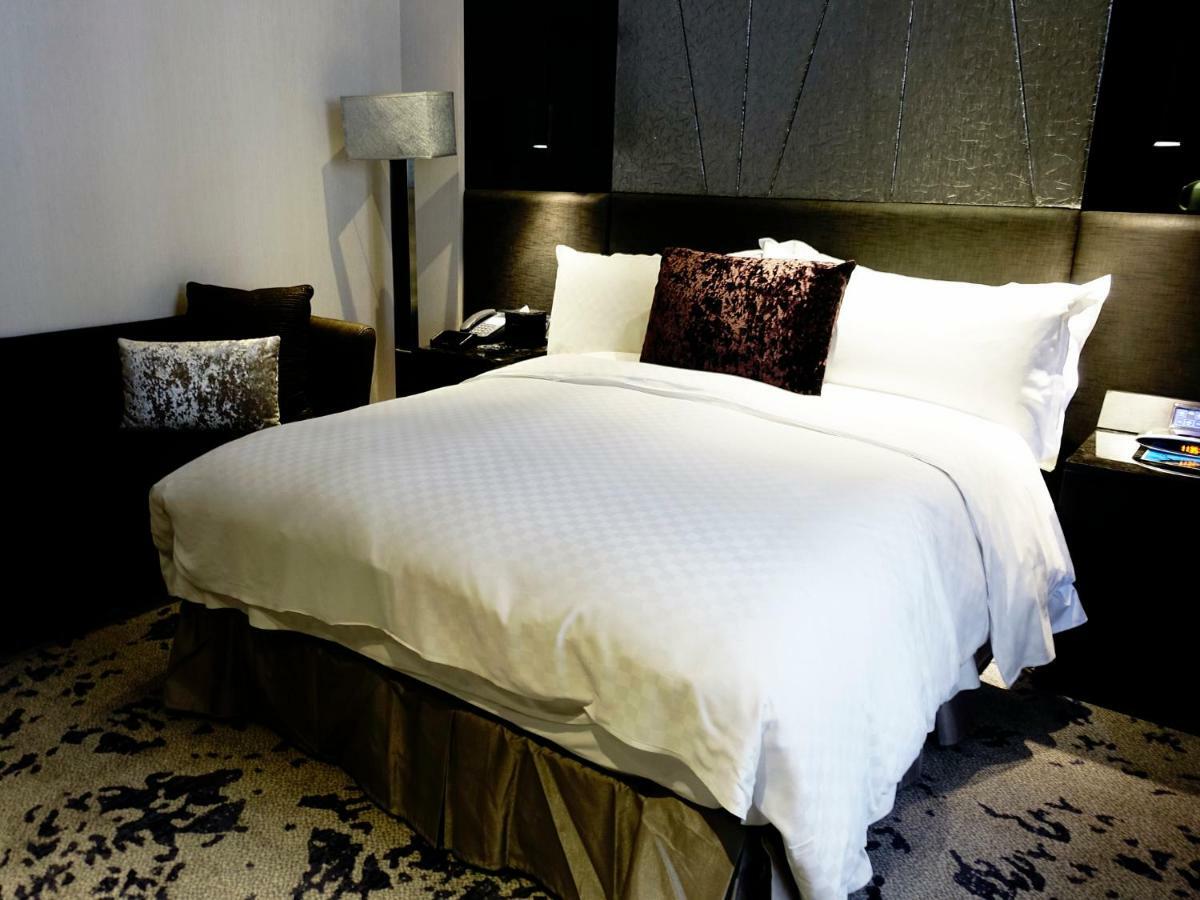 The Tango Hotel Taipei Changan Bagian luar foto