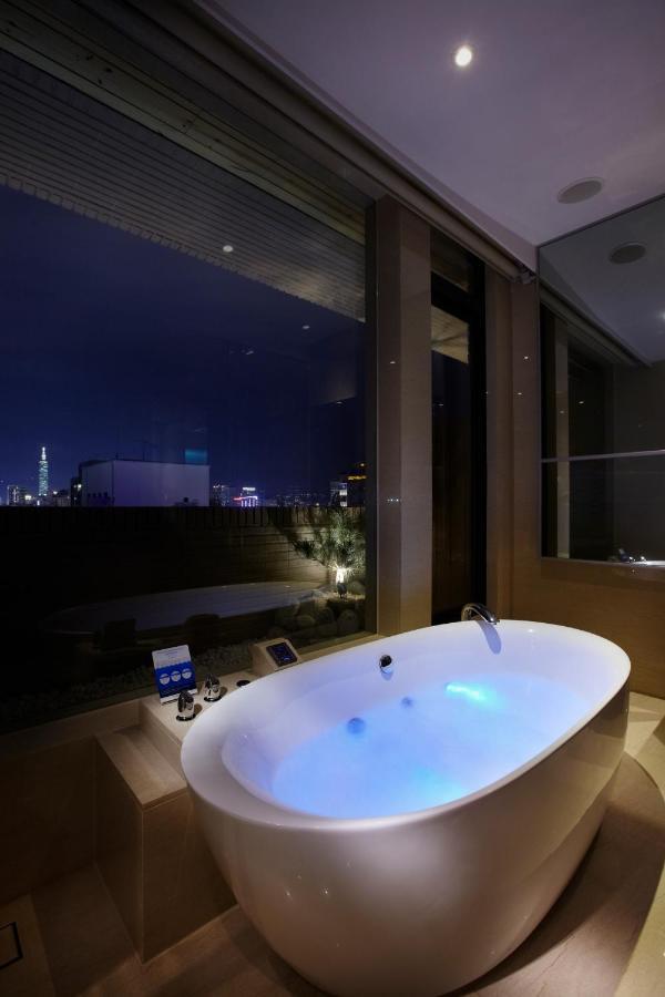 The Tango Hotel Taipei Changan Bagian luar foto